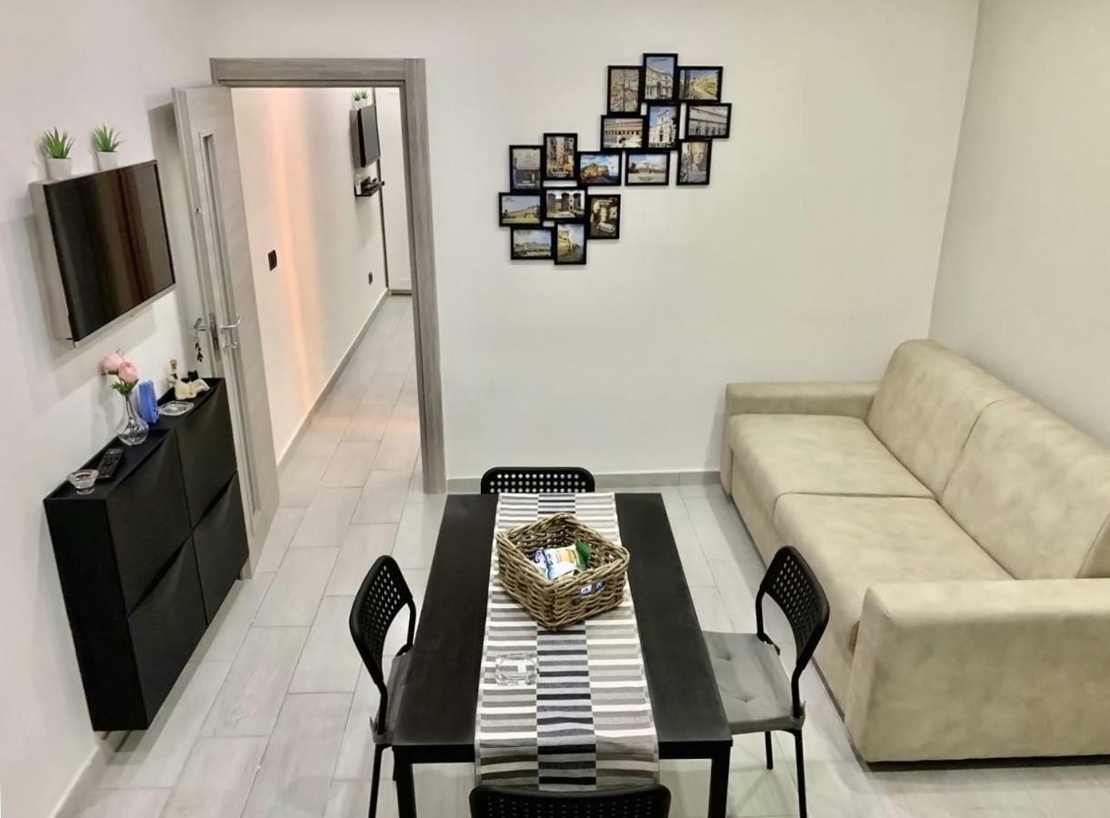 Ferienwohnung Nel Cuore Di Napoli Exterior foto